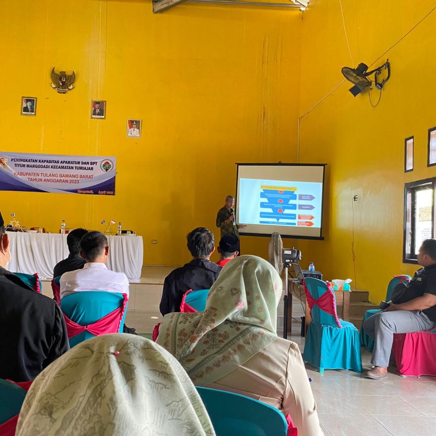 Pelatihan Peningkatan Kapasitas Aparatur Dan BPT Tiyuh Margodadi Kecamatan Tumijajar